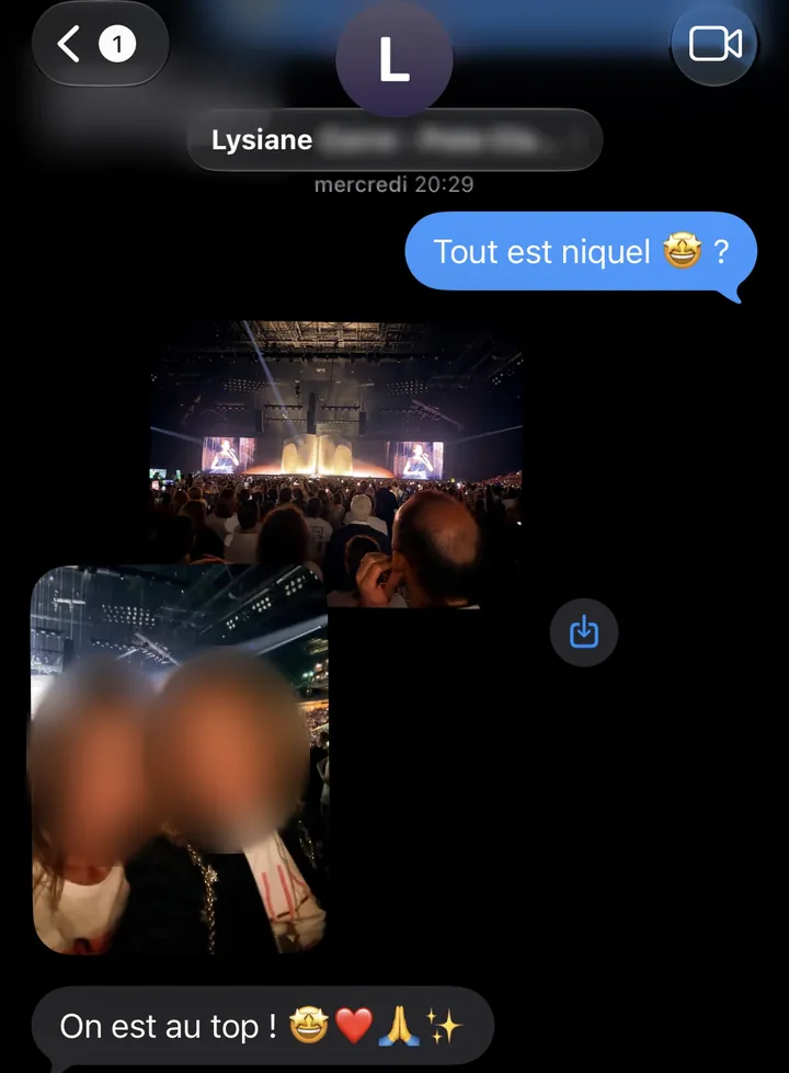 Message de Lysiane au concert de Céline Dion, photo de la scène et selfie aux visages floutés : « On est au top ! »